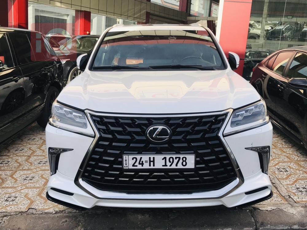 Lexus LX